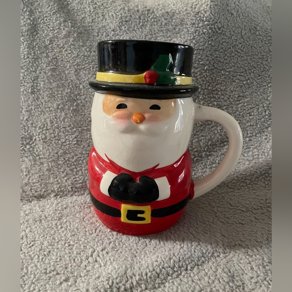 Bay Island Festive Red and White Mug